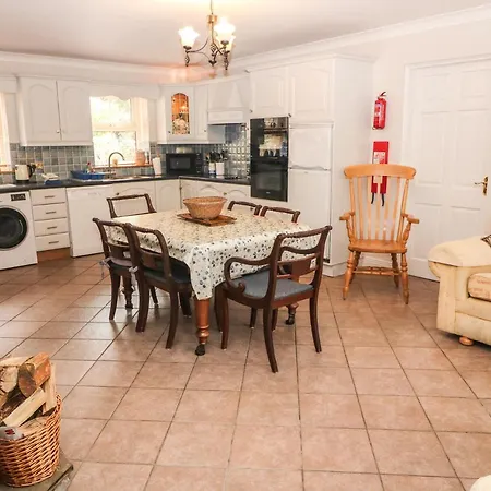 Lis-ardagh 1 Holiday home Skahanagh